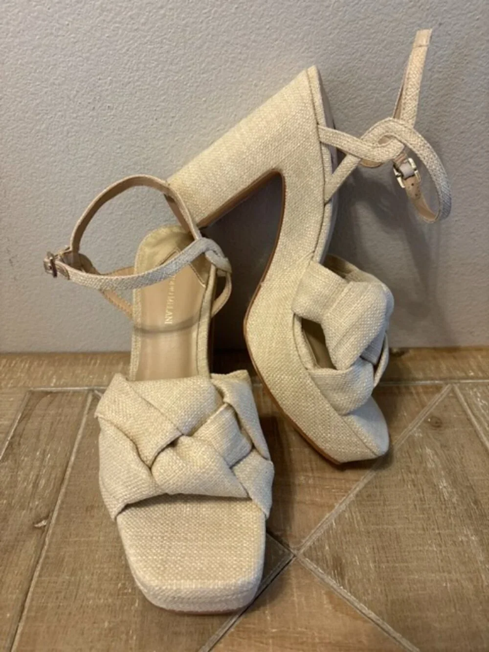 NEW Antonio Melani Mya Linen Braided Platform Dress Sandals Size 9